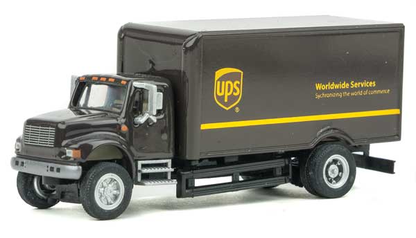 Walthers SceneMaster International(R) 4900 Single-Axle Box Van - Assembled -- United Parcel Service (Modern Shield Logo; brown, yellow) - 949-11294
