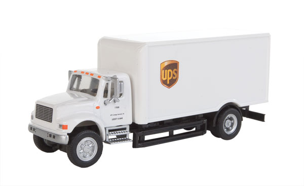 Walthers SceneMaster International(R) 4900 Single-Axle Box Van - Assembled -- UPS(R) Cartage Services (white) - 949-11295