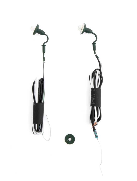 Walthers SceneMaster LED HO Wall-Mount Light 2-Pack
