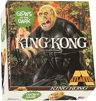 Atlantis Toy & Hobby 1/25 KING KONG GLOW-IN-THE-DARK - AAN465
