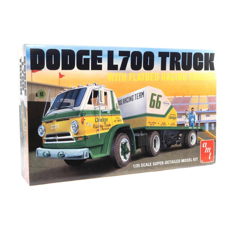 AMT 1966 Dodge L700 Truck Flatbed Racing Trailer 1/25 - Plastic Model Kit