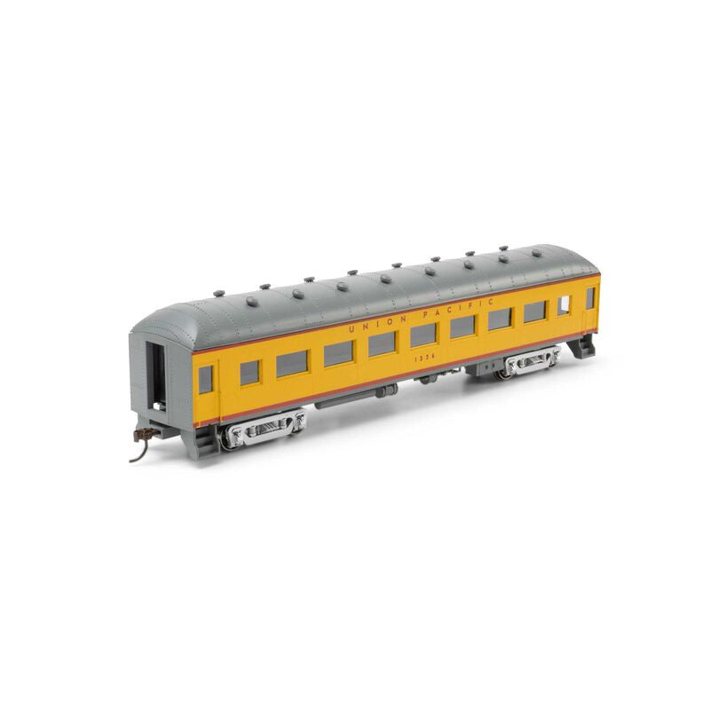Athearn HO RTR Arch Roof Coach, UP #1336