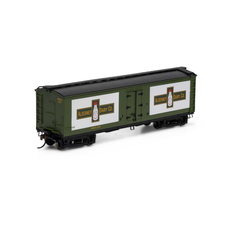 HO 40' Pfaudler Milk Car, Alderney Dairy #103