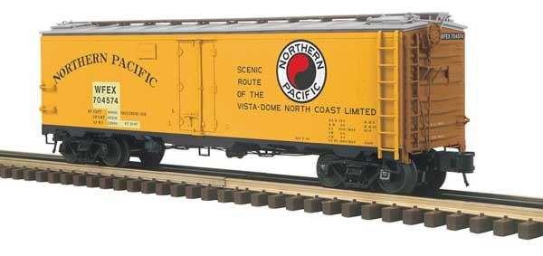 Atlas O 40' Steel Reefer - 3-Rail - Ready to Run - Master -- Northern Pacific WFEX #704574 (Patched, yellow, silver, Boxcar Red, North Coast)