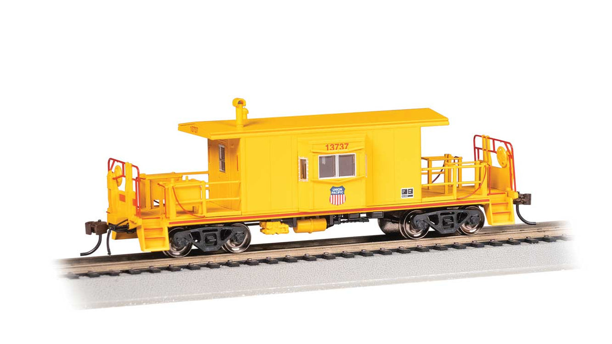 Bachmann HO Transfer Caboose - Ready to Run -- Union Pacific #13737 (Armour Yellow, red)