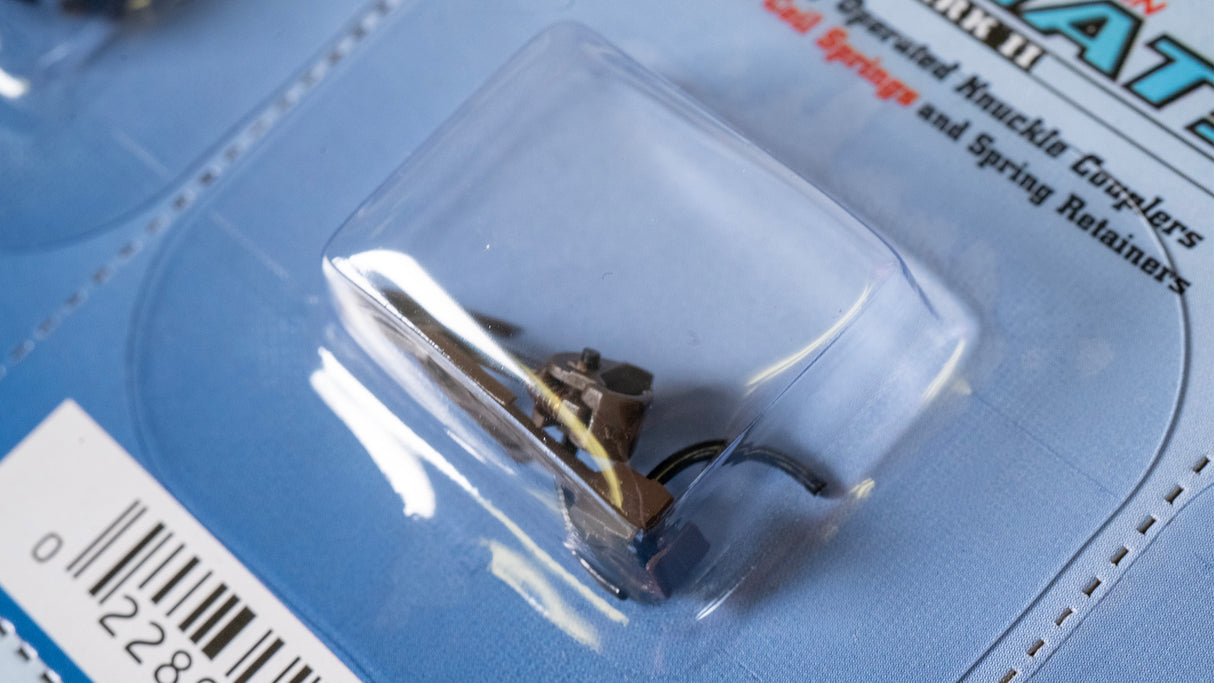 Bachmann HO E-Z Mate Mark II Couplers w/Metal Coil Spring -- Long Center Shank Style 1 Pair