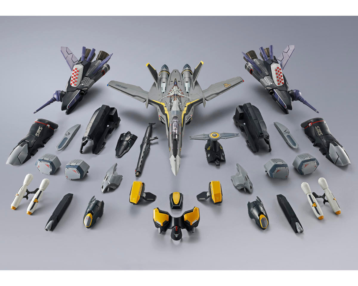 Bandai VF-25S Armored Messiah Valkyrie (Ozma Lee Use) Revival Ver. "Macross" Plastic Model Kit