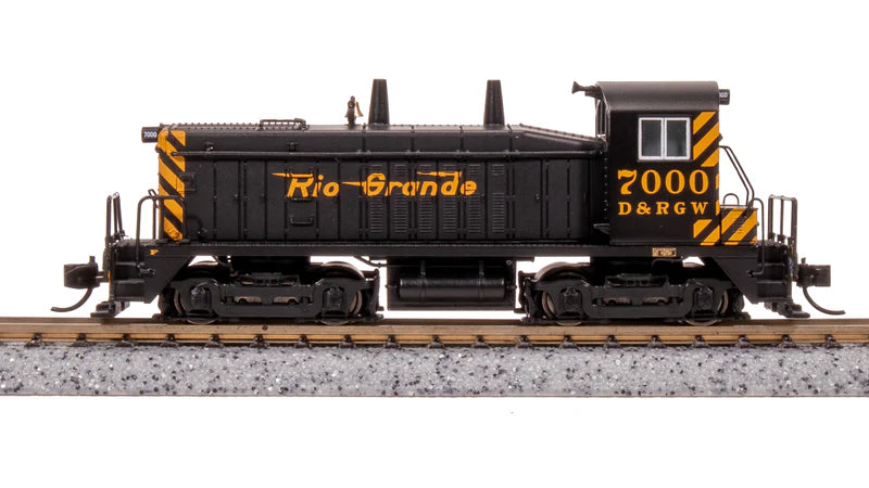 N, EMD NW2, DRGW 7000, Black & Gold, Paragon4