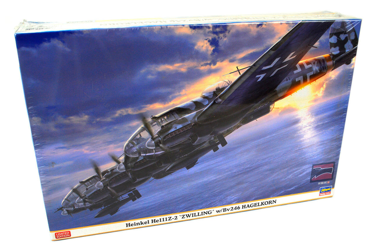 Hasegawa 1/72 Heinkel He111Z2 Zwilling Luftwaffe Bomber w/Bv246 Hagelkorn Bomb (Ltd Edition) - HSG2305