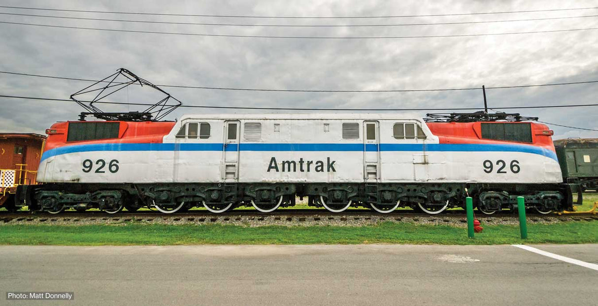 Kato N GG1 Electric - Standard DC -- Amtrak #906 (Phase I, silver, red, blue)