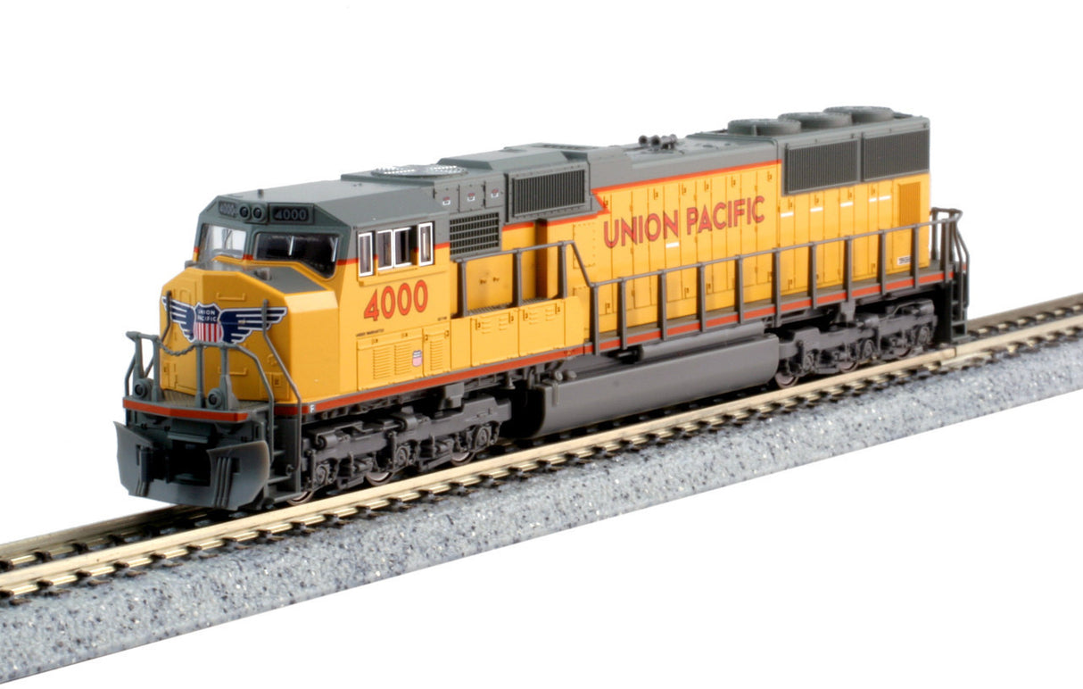 EMD SD70M w/Standard Flat Radiators - Sound and DCC -- Union Pacific #4015 (Excursion Scheme, Armour Yellow, gray, green)