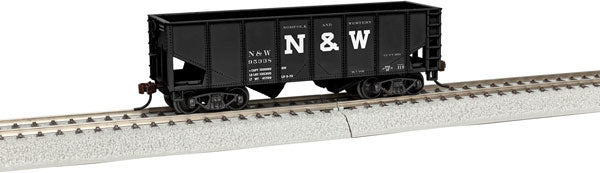 Lionel 2-Bay Hopper - Ready to Run -- Norfolk & Western 95338 - LNL1954030
