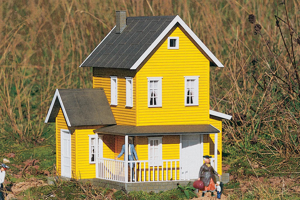 Piko 62221 Aunt Beas Farmhouse, Building Kit (G-Scale)