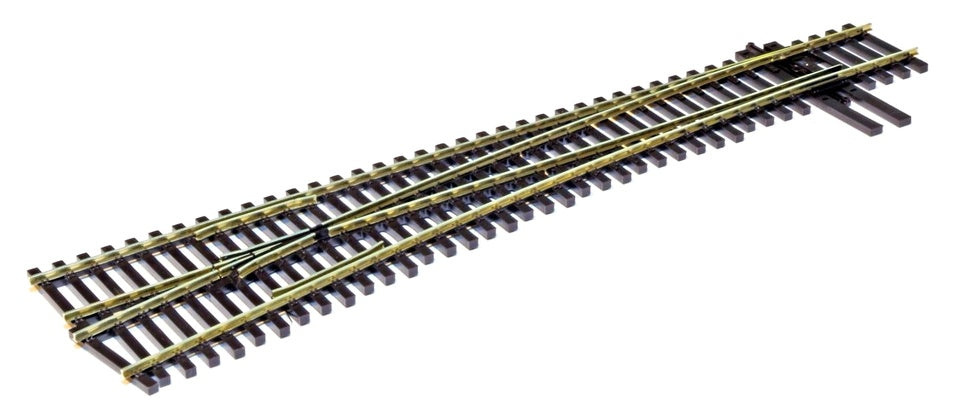 Peco SL-U7062 HO Code 70 Unifrog Medium-Radius #6 Turnout -- Left Hand