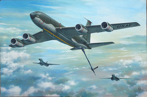 1/144 KC135R Stratotanker Refueling Aircraft