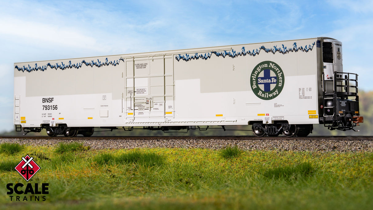 Rivet Counter HO Scale Trinity 82' 7883 Mechanical Reefer, BNSF /Roofline Icicles/Patched/Late Thermo King / 793156 /