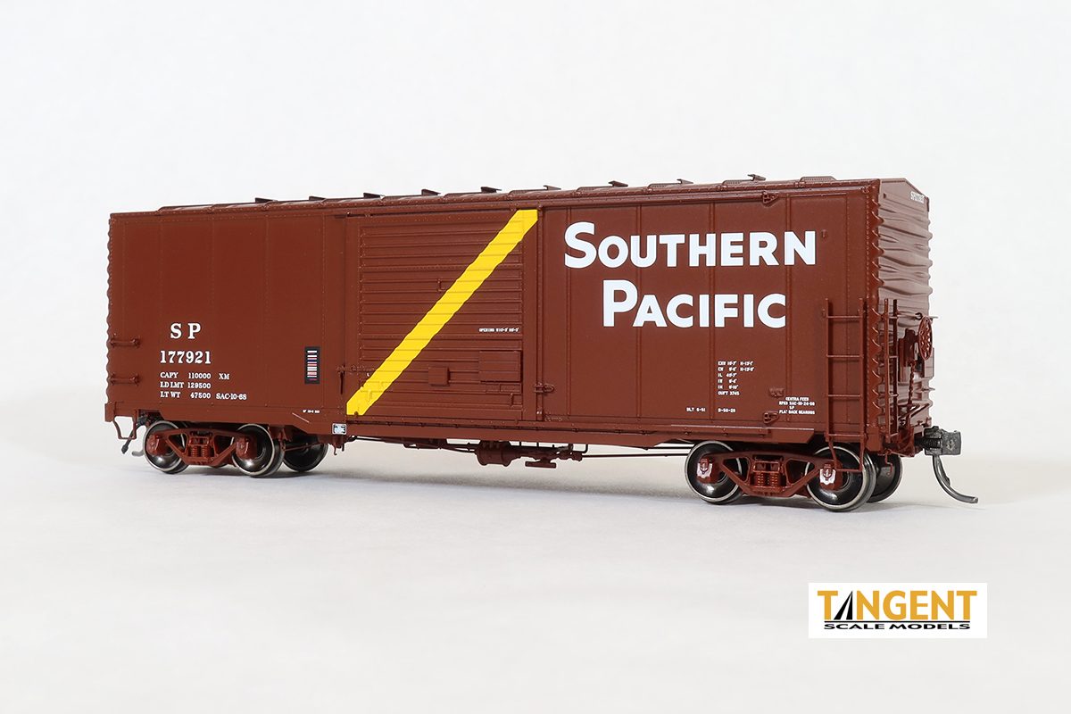 Southern Pacific (SP) Brown Repaint 1968+ SP 40' Boxcar Rebuild w/ 10' Door - #178010