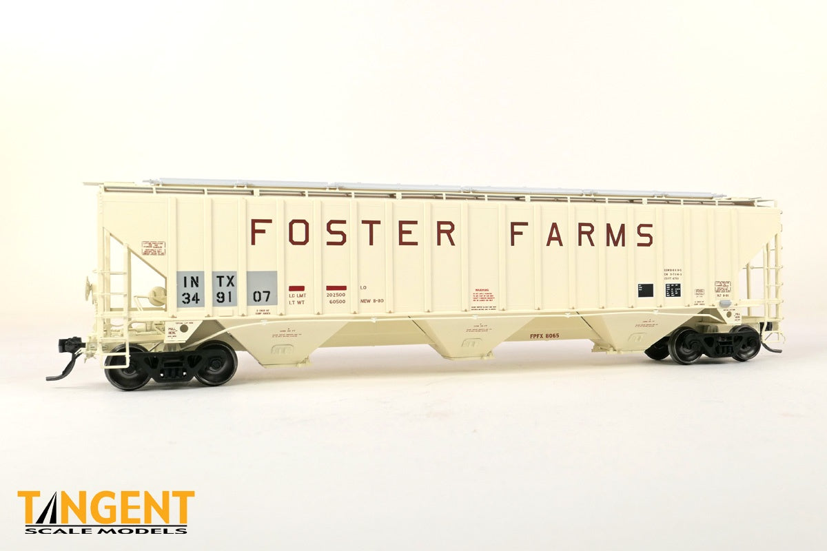 Tangent Scale Models HO Interstate Commodities Inc. (INTX) "ex-Foster Farms" 2011+ PS4750 Covered Hopper - #349107