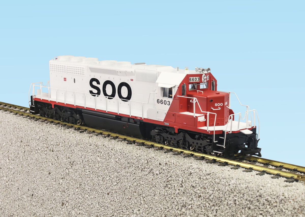 USA Trains G Scale EMD SD40-2 - Soo Line #6601