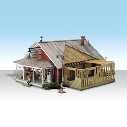 Woodland Scenics HO Scale: Country Store Expansion - Built-&-Ready Landmark Structures(R) -- Assembled - 7-1/8 x 6-13/16" 18 x 17.3cm - WOOBR5031