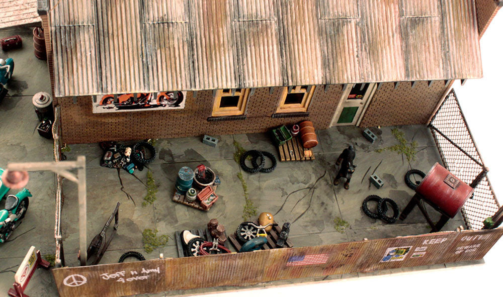 Woodland Scenics O Scale Deuce's Cycle Shop - Built-&-Ready Landmark Structures(R) -- Assembled - 11-3/4 x 10" 29.8 x 25.4cm - WOOBR5846