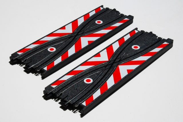 AFX Racing HO (1/64) 9" Criss Cross Track (2) - #70612