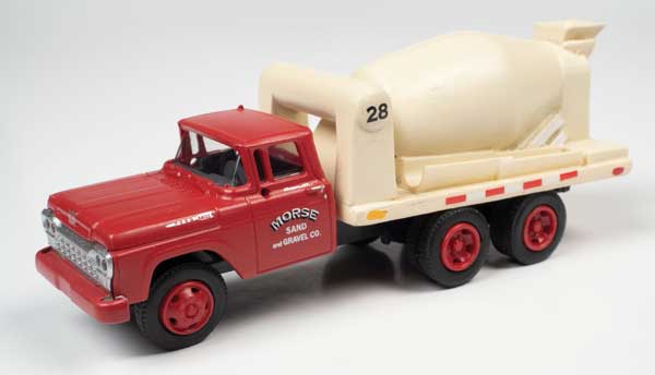 Classic Metal Works HO '60 FORD CEMENT TRUCK - MORSE SAND & GRAVEL - MWI30615
