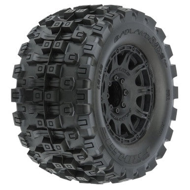 Pro-Line Racing Badlands MX38 HP 3.8" BELTD MTD Raid 8x32 17mm F/R - PRO1016610