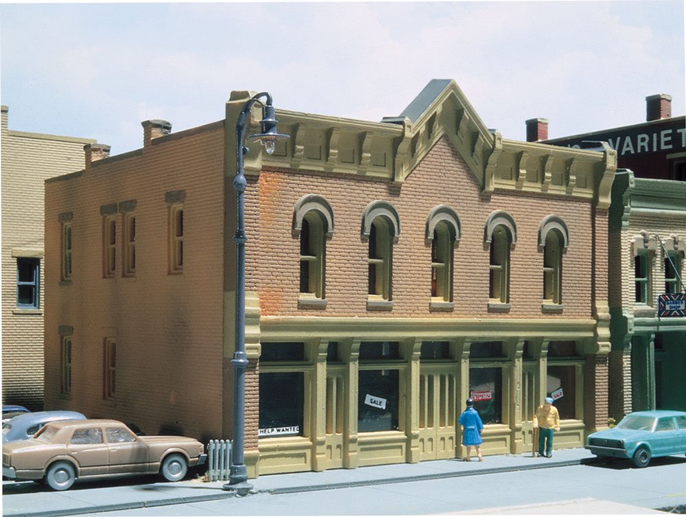 Design Preservation Models DPM Structure Kits -- Erik's Emporium - 3-1/4 x 3" 8.3 x 7.6cm - WOO51400