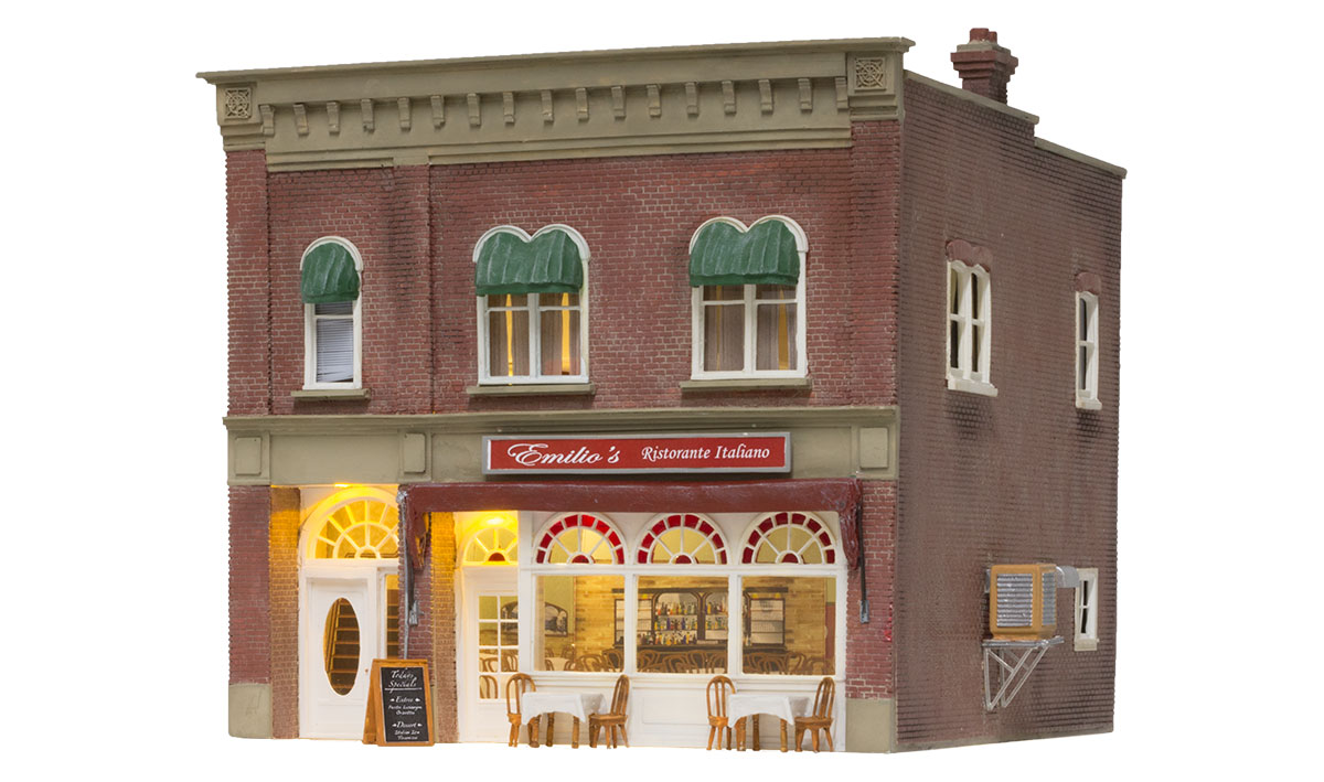 Woodland Scenics O Scale: Emilio's Italian Restaurant - Built-&-Ready(R) Landmark Structures(R) -- Assembled - WOOBR5855