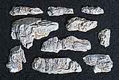 Woodland Scenics Rock Molds - 5 x 7" 12.7 x 17.7cm -- Outcroppings - WOOC1230