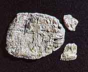 Woodland Scenics Rock Molds - 5 x 7" 12.7 x 17.7cm -- Laced Face Rock - WOOC1235