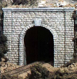 Woodland Scenics HO Single Tunnel Portal, Cut Stone - WOOC1253