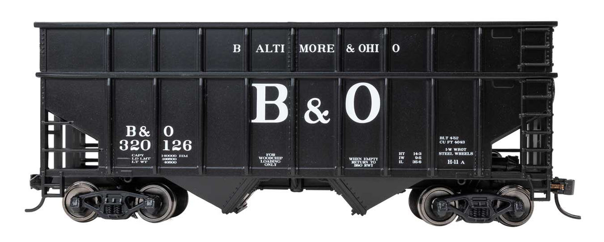 WalthersMainline HO 36' Wood Chip Hopper - Ready to Run -- Baltimore & Ohio #320126 (black, Billboard B&O)