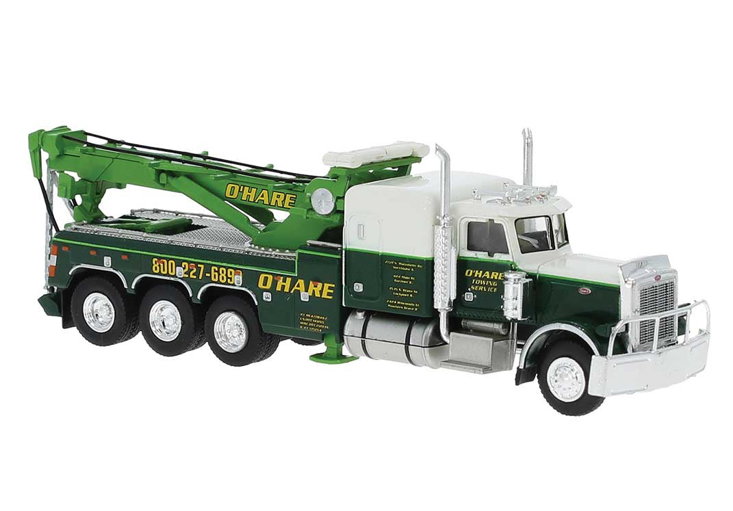Brekina HO Peterbilt 359 Heavy-Duty Tow Truck - Assembled -- O'Hare (green, white)