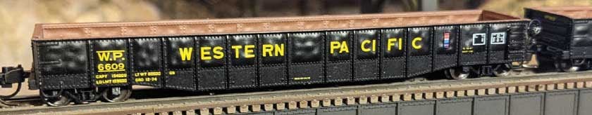 Bluford Shops N-Scale 52'6" 15-Panel Mill Gondola - Medium Dented Sides - Ready to Run -- Western Pacific #6609 (black, yellow)