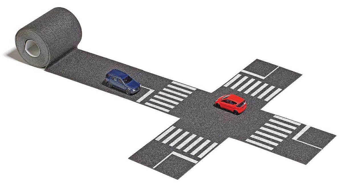 Busch INTERSECTION W/2 CARS - 189-9795