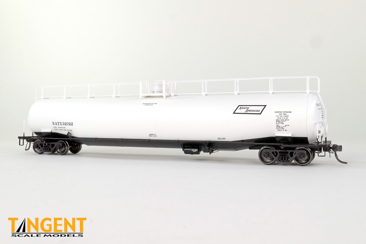 Tangent Scale Models HO NATX "White Lease Delivery 1963" NACC 1963 Design 33,000 Gallon Dual Diameter LPG/AA Tank Car - #32020