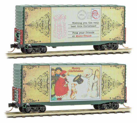 Micro-Trains Modified Pullman-Standard 40' Hy-Cube Boxcar - Ready to Run -- Vintage Christmas Postcard Series #9 (beige, green, All Aboard Artwork) - 489-10100819