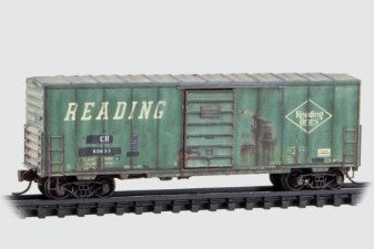 Micro-Trains 024 44 610 N 40' Single-Door Boxcar No Roofwalk - Ready to Run -- Conrail #60833 (Weathered, Ex-Reading, CR Series #5)