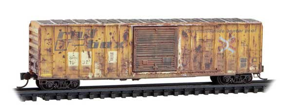 Micro-Trains N 50' Rib-Side Single-Door Boxcar No Roofwalk - Ready to Run -- Sabine River & Northern #1032 (Weathered, Ex-Railbox, yellow, Series #8)