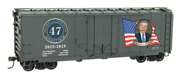 Micro-Trains 0310 001 HO 40' Plug-Door Boxcar - Kit -- President Trump Commemorative (gray, color portrait)