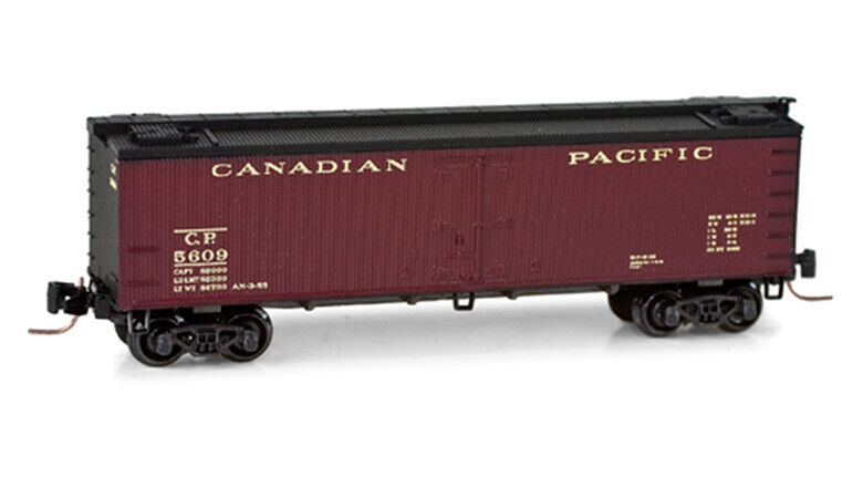 Micro-Trains 40' Wood-Sheathed Ice Reefer - Ready to Run -- Canadian Pacific #5609 (maroon, black) - 489-51800340