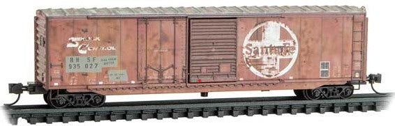 Micro-Trains 50' Plug & Sliding Door Boxcar No Roofwalk - Ready to Run -- BNSF Railway #935027 (Weathered, Ex-ATSF, red, BN Family Tree #7) - 489-7644150