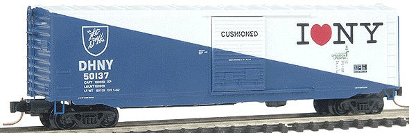 Micro-Trains 50' Standard Single Door Boxcar; No Roofwalk -- Delaware & Hudson #50137 (blue, white "I Love New York" scheme) - 489-77080