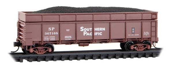 Micro-Trains N 40' Drop-Bottom Gondola w/Side Extensions & Cinder Load- Ready to Run -- Southern Pacific #367168 (Boxcar Red, Sans Serif Lettering)