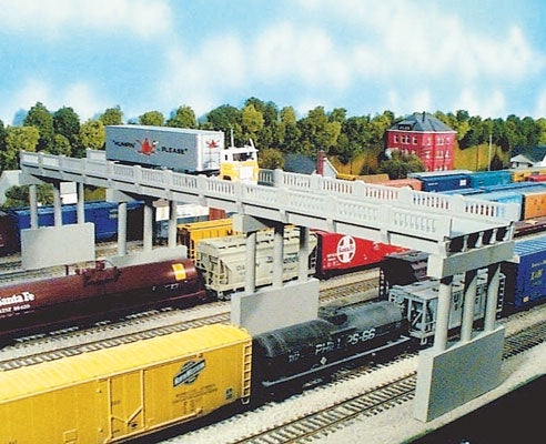 Rix Products 150' Hwy overpass w/4 piers - 628-103