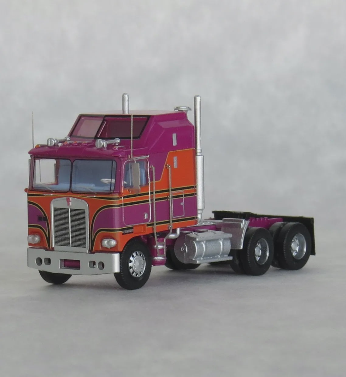 Trainworx N 1970s Kenworth K100 Salem Tractor w/Aerodyne Sleeper Cab - Assembled -- Burgundy, Orange