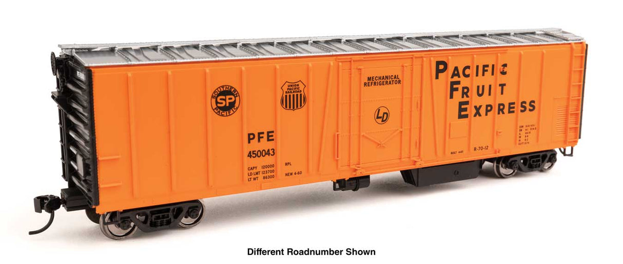 WalthersMainline HO 50' AAR Mechanical Refrigerator Car - Ready-to-Run -- Pacific Fruit Express(TM) #450110