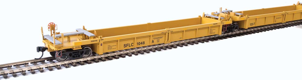 Walthers Mainline Thrall 5-Unit Rebuilt 40' Well Car - Ready to Run -- Santa Fe Leasing SFLC #1048 A-E (yellow, black, yellow conspicuity stripes) - 910-55638
